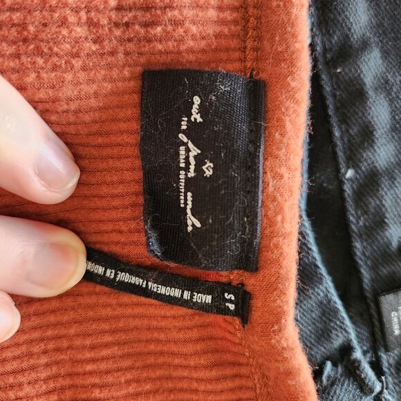 Urban Outfitters Rust Red Cropped Cardigan Top Ruched Detail Size Small - Picture 6 of 8